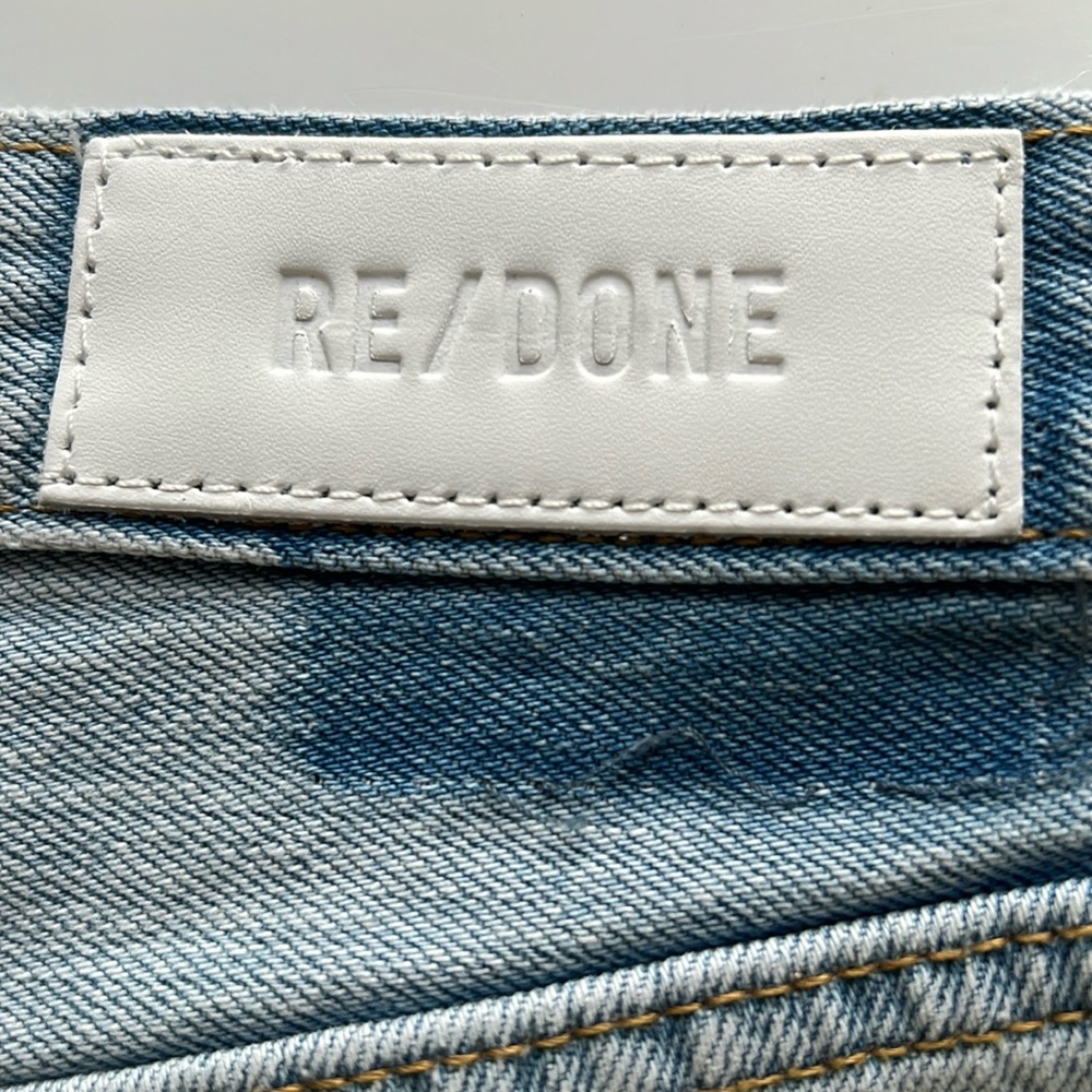 Re/Done Ripped 90s High Rise Loose Light Blue Button Fly Jeans 31 NWT (33”x26”) - Picture 8 of 9